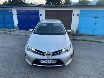 Toyota AURIS 2.0D-4D Diesel M6 TOP STAV - 5