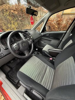 Suzuki SX-4 - 5