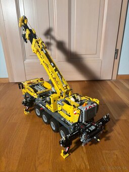 Lego 42009 - Mobile Crane MK II (návody + krabica) - 5