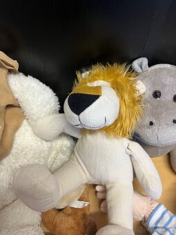 Plyšové postavičky-macko, sob, lev a iné - 5