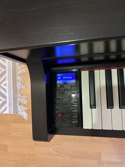 Digitálne piano Yamaha CLP - 535 - 5