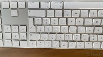 Magic Keyboard s číselnou klávesnicou – slovenská - 5