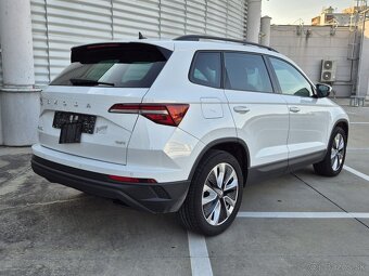 Škoda Karoq 4x4 2023 DSG style
- 5