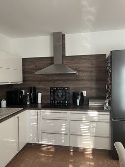 Poschodový rodinný dom - 5