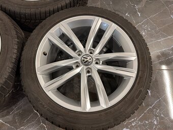 original vw arteon Dartford r18 3G0601025BQ - 5