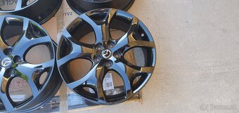Cx-5 cx-30 cx-7 tucson quashkai sorento 5x114,3 r19 crv gh - 5