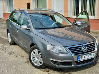 Predám VW Passat Combi B6 2.0TDI - 5