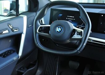 BMW iX xDrive40 HUD H/K TAŽNÉ 240 kw - 5