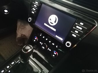 Škoda superb 3 - 2.0 tdi 140 kW - DSG - 5