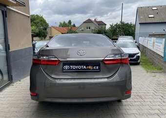 Toyota Corolla 1.6-AUTOMAT-KAMERA-NÍZKÉ KM - 5
