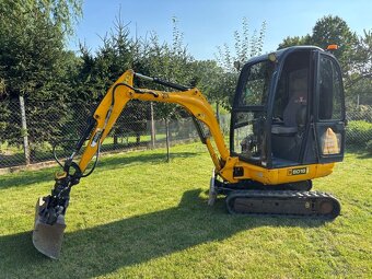 Minibager JCB 8018 - 5