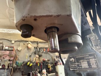 Magnetická Vrtacka  Narex - 5