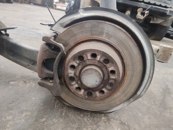 VW Passat b7 zadná náprava - 5