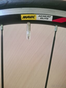Mavic Aksium 28" sada kolies - 5