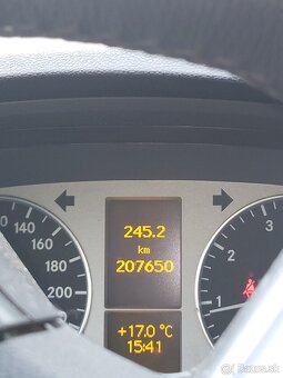 Mercedes Benz B170 - 5