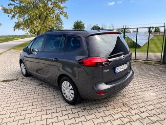 Opel Zafira Tourer - 5