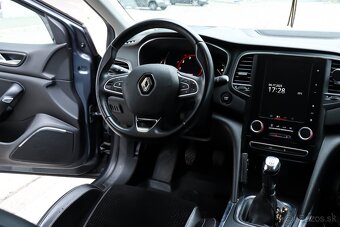 RENAULT MEGANE Hatchback - 5