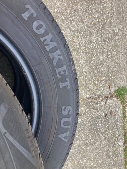 235/60R17 Tomket letne - 5
