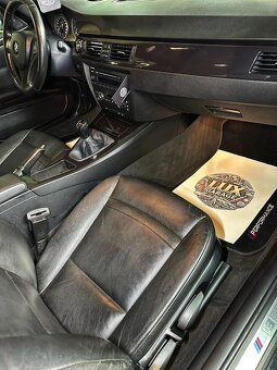 Bmw e92 320i coupe - 5