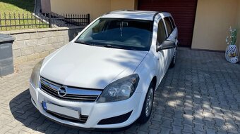 Opel Astra H Combi - 5