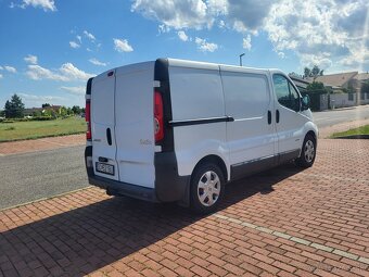 Predam Renault Trafic 2.0 dci 84kw - 5