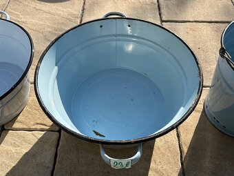 Predám smaltované a pozinkovaná hrnce na zabíjačku,zaváranie - 5