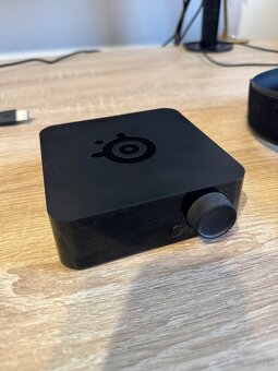 SteelSeries Arctis Pro Wireless - 5