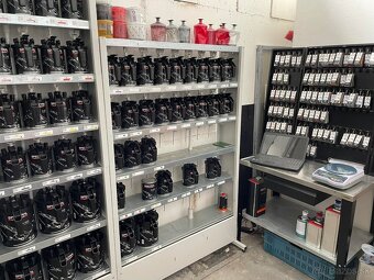 Autolakovňa-Servis-Pneuservis-Montáž ťažných zariadení - 5