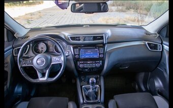Nisan Qashqai - 5