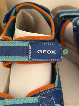 Predám takmer nové sandále Geox - 5