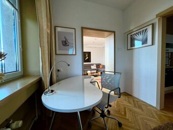 Štýlový 4-izbový byt na prenájom v rodinnom dome, Staré Mest - 5