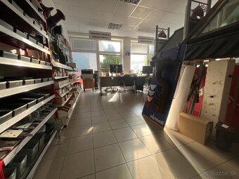 Predaj firemného a skladového areálu v Nitre - 5