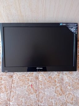 Staršie elektro: 2xtelevizor, 1xmikrovlnna rúra, 1xsteper - 5