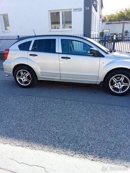 Dodge Caliber - 5