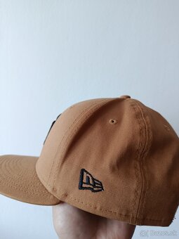 New Era hnedá snapback šiltovka - 5