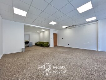 Na prenájom kancelársky priestor v centre mesta v Nových Zám - 5