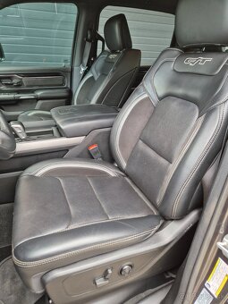 DODGE RAM 1500 5,7 HEMI 2022 GT 46 000 km - 5