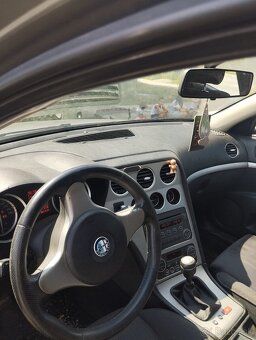 Alfa Romeo 159 - 5