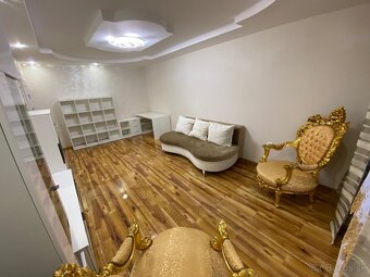 Luxusný 3 izbový byt Centrum Topoľčany Prenájom - 5