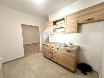 Reality KOMPLEX s.r.o. ponúka na PREDAJ kompletne zrekonštru - 5