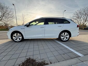 Volkswagen Golf 8 Variant Style 2.0TDI 110kW 2022 DSG LED - 5