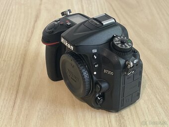 Nikon D7200 + 16-80 f2.8-4.0 + 35mm f1.8 + 50mm f1.8 - 5