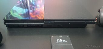 PlayStation 2 Slim - 5