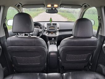 Toyota RAV4 2.2I D-4D 150 Lux 4x4 - 5