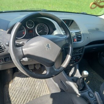Peugeot 206+ - 5