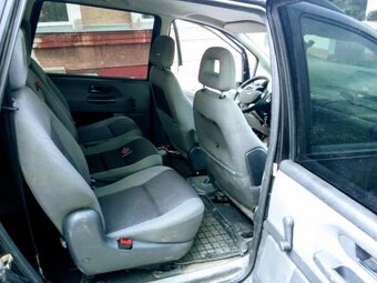 Predám vymenim ford galaxy 1.9.tdi85kw 7 miestny - 5