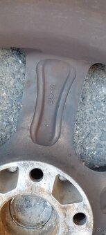 Predám sadu diskov na letných pneumatikách Nexen 215/50R17 - 5