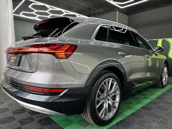Audi E-TRON 55 2021 - 5