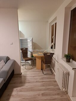 Ponúkame na prenájom trojizbový mezonetový byt v Trenčíne. - 5