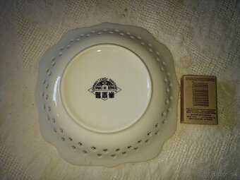 Porcelan . Tanier s jazdcom . Tanier s čínskym motívom. - 5